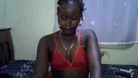 Snapshot of slim_coco chatting on February 2025 09:00:01 PM Coco online show from February 2025 09:00:01 PM