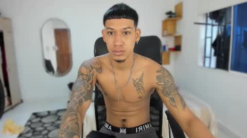 slim_master12 online show from September 2025 11:32:02 AM