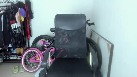 Snapshot of slim_master12 chatting on May 2026 06:53:01 AM slim_master12 online show from May 2026 06:53:01 AM
