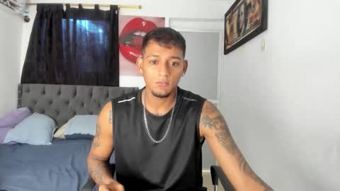 Snapshot of slim_master12 chatting on May 2026 10:06:01 PM slim_master12 online show from May 2026 10:06:01 PM