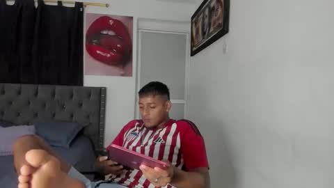Snapshot of slim_master12 chatting on June 2026 11:51:02 PM slim_master12 online show from June 2026 11:51:02 PM