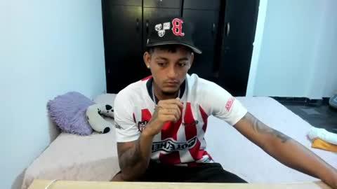Snapshot of slim_master12 chatting on July 2026 12:35:02 AM slim_master12 online show from July 2026 12:35:02 AM