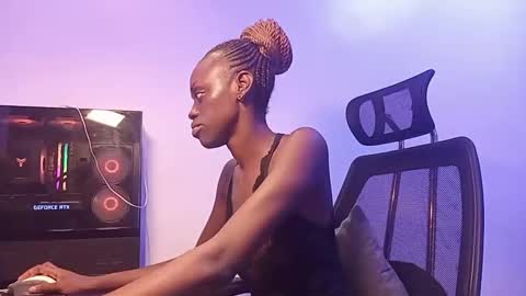 Snapshot of slimbaby16 chatting on September 2025 11:32:02 AM Slim online show from September 2025 11:32:02 AM