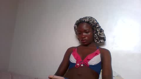 slimdiva online show from October 2025 04:46:01 AM