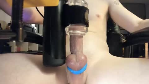 Slimguerrilla online show from November 2025 03:45:02 PM