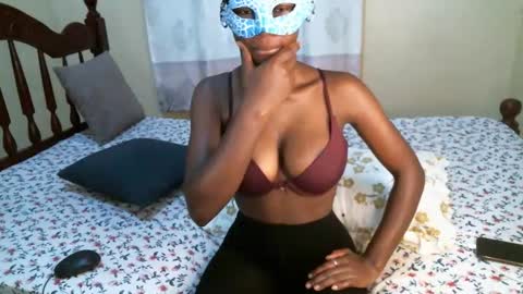 Snapshot of slimqueenbae chatting on September 2025 06:24:01 AM slimqueenbae online show from September 2025 06:24:01 AM