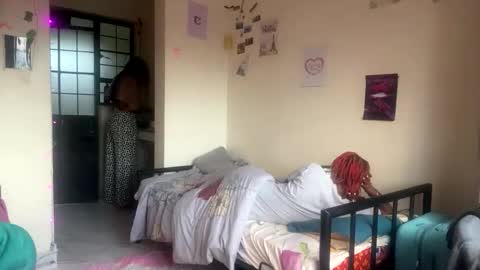 Snapshot of slimthickfatpussy chatting on February 2026 03:41:02 PM slimthickfatpussy online show from February 2026 03:41:02 PM