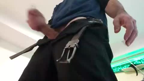 Snapshot of slongtastical chatting on December 2024 12:05:02 AM lilcox online show from December 2024 12:05:02 AM