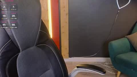 Emilia online show from April 2026 11:55:02 AM