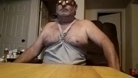 Snapshot of slutbreeze101 chatting on April 2026 02:50:01 AM slutbreeze101 online show from April 2026 02:50:01 AM