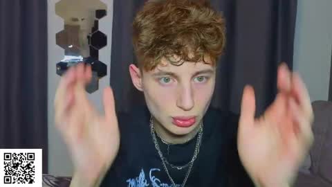 Snapshot of sluttsavage chatting on May 2026 03:39:02 PM sluttsavage online show from May 2026 03:39:02 PM