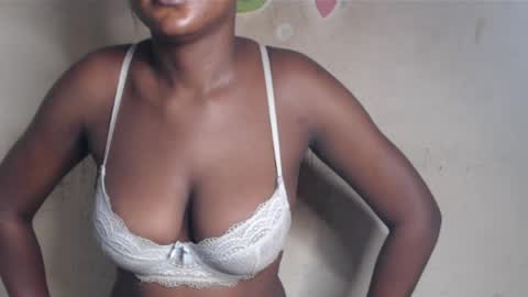 Snapshot of sluttx_choco chatting on May 2026 10:43:01 AM sluttx_choco online show from May 2026 10:43:01 AM