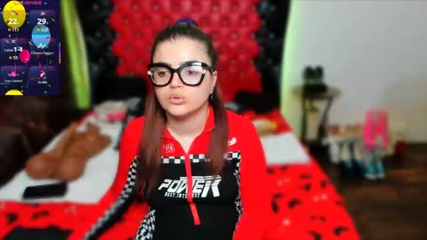 Snapshot of slutty_milf_bitch chatting on June 2026 11:27:02 PM Ana online show from June 2026 11:27:02 PM