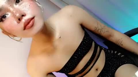 Snapshot of slutty_rose69 chatting on July 2026 10:44:01 AM slutty_rose69 online show from July 2026 10:44:01 AM