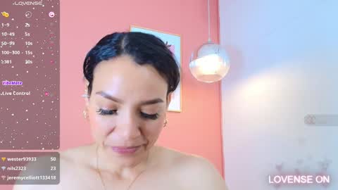 Snapshot of sluttyandmature chatting on January 2025 04:11:02 PM MARCELA online show from January 2025 04:11:02 PM