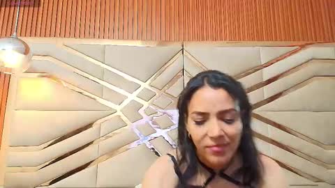 Snapshot of sluttyandmature chatting on March 2025 12:48:01 PM MARCELA online show from March 2025 12:48:01 PM