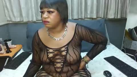 Snapshot of sluttyangelxxxx chatting on February 2026 11:27:02 PM sluttyangelxxxx online show from February 2026 11:27:02 PM