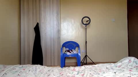 Skillibengisaadboy online show from May 2026 07:25:01 AM