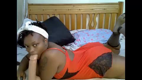 Snapshot of sluttydevil6 chatting on September 2025 08:47:01 AM sluttydevil6 online show from September 2025 08:47:01 AM