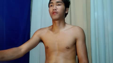 Snapshot of sluttymoreno_boy69 chatting on April 2026 03:48:01 AM JAY online show from April 2026 03:48:01 AM