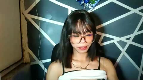 Snapshot of sluttypatotie chatting on April 2026 04:17:02 PM sluttypatotie online show from April 2026 04:17:02 PM