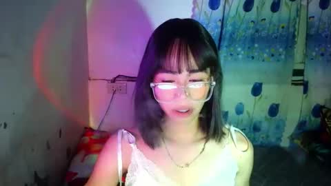 Snapshot of sluttypatotie chatting on May 2026 07:44:01 PM sluttypatotie online show from May 2026 07:44:01 PM