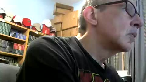 Snapshot of sluttyslave81 chatting on June 2026 05:30:02 AM sluttyslave81 online show from June 2026 05:30:02 AM