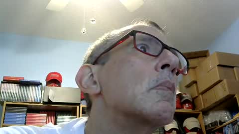 Snapshot of sluttyslave81 chatting on June 2026 02:37:02 PM sluttyslave81 online show from June 2026 02:37:02 PM