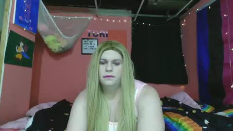 Tori Smith online show from February 2025 06:04:01 AM