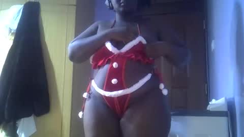 Snapshot of slutyebony186677 chatting on December 2025 10:19:01 AM slutyebony186677 online show from December 2025 10:19:01 AM
