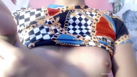 Snapshot of slutyyqueen chatting on September 2025 03:28:01 AM slutyyqueen online show from September 2025 03:28:01 AM