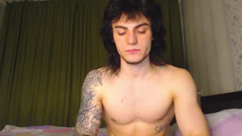 Gus online show from November 2025 02:20:02 PM