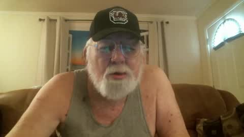 Snapshot of slydevi1 chatting on November 2025 08:40:02 PM Slydevil online show from November 2025 08:40:02 PM