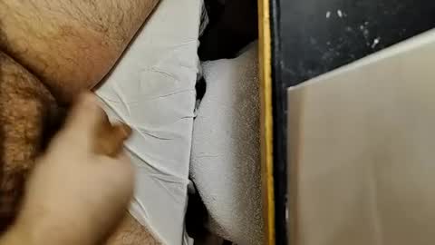 Snapshot of small_1986 chatting on May 2026 10:25:02 PM transmisin gratuita bajo demanda free broadcast on demand online show from May 2026 10:25:02 PM