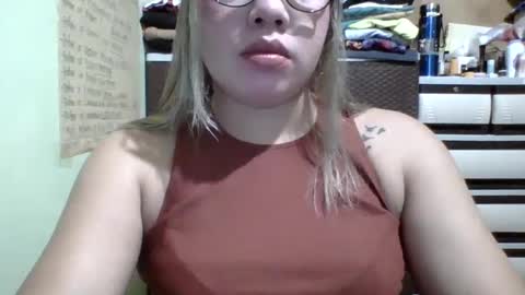 Lovewella online show from February 2025 06:38:02 AM