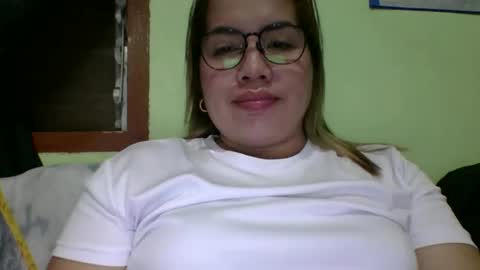 Lovewella online show from March 2026 02:10:02 PM