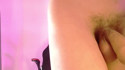 Small Hot19 online show from November 2025 03:28:02 PM