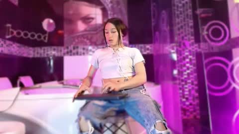 Small Hot19 online show from March 2026 09:53:02 AM