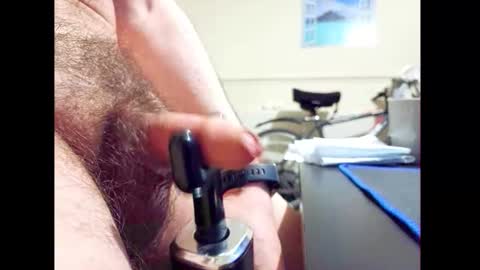 Small Hairy Uncut online show from April 2026 08:20:02 PM