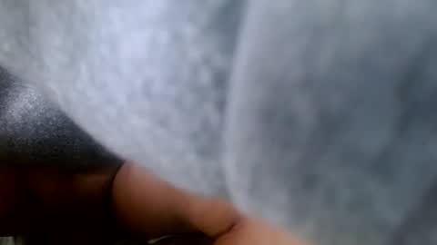 Snapshot of smallmalelass chatting on March 2025 03:23:02 PM smallmalelass online show from March 2025 03:23:02 PM