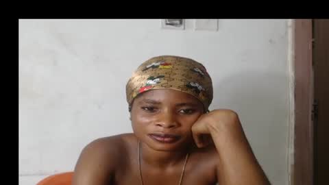 Snapshot of smallsluty chatting on June 2026 02:53:01 AM smallsluty online show from June 2026 02:53:01 AM