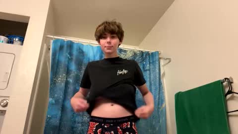 smalltshbigtits online show from November 2025 09:53:01 AM