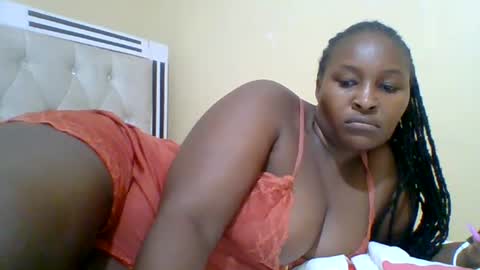 Snapshot of smartqueen1 chatting on June 2026 11:35:01 PM Katerina online show from June 2026 11:35:01 PM