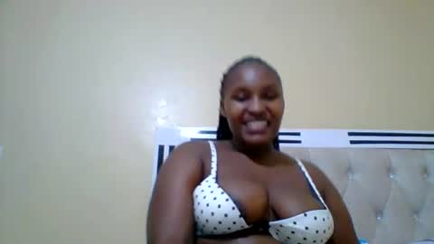 Snapshot of smartqueen1 chatting on July 2026 02:19:01 PM Katerina online show from July 2026 02:19:01 PM