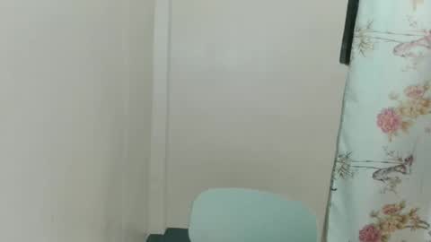 Julia online show from February 2026 06:45:01 PM