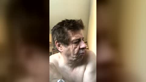 smelycat3046 online show from April 2026 05:21:02 PM