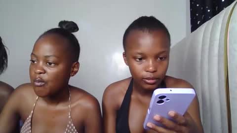 smiley luv1 online show from February 2026 08:53:02 AM