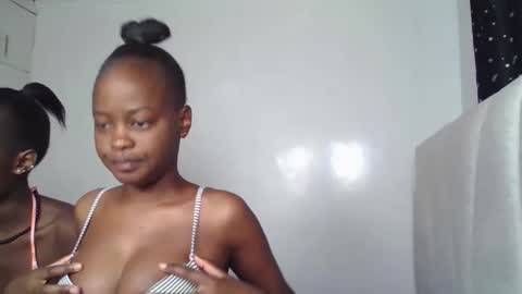 smiley luv1 online show from February 2026 08:41:01 AM