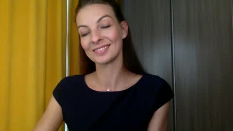 Snapshot of smiling_lexa chatting on June 2026 05:23:01 PM smiling_lexa online show from June 2026 05:23:01 PM