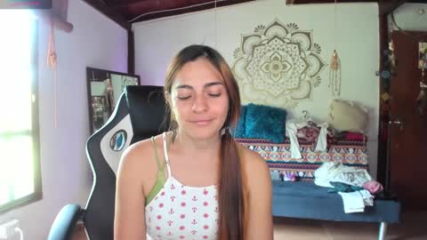 Snapshot of smilingsalor chatting on December 2024 08:12:02 PM SmilingSalor online show from December 2024 08:12:02 PM